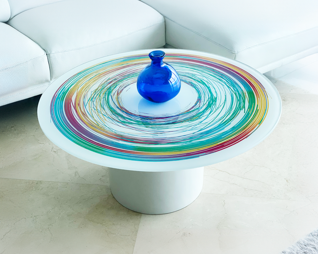 CIRCLE Round Coffee Table with Glossy White Base